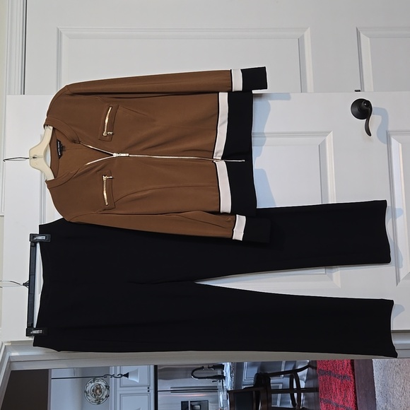 Boston Proper Other - Boston proper jogger set